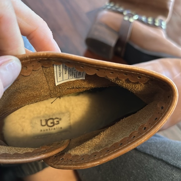 Uggs booties - Picture 3 of 4